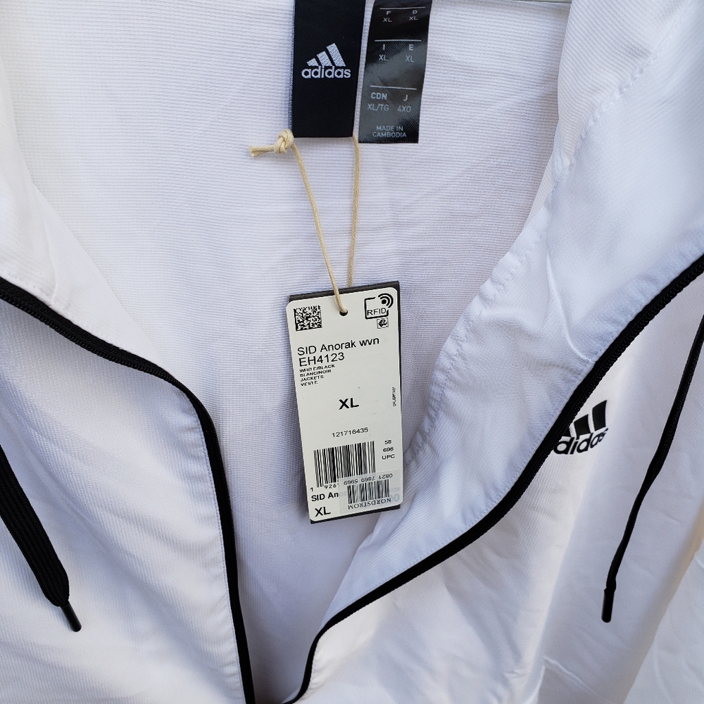 Adidas sweater